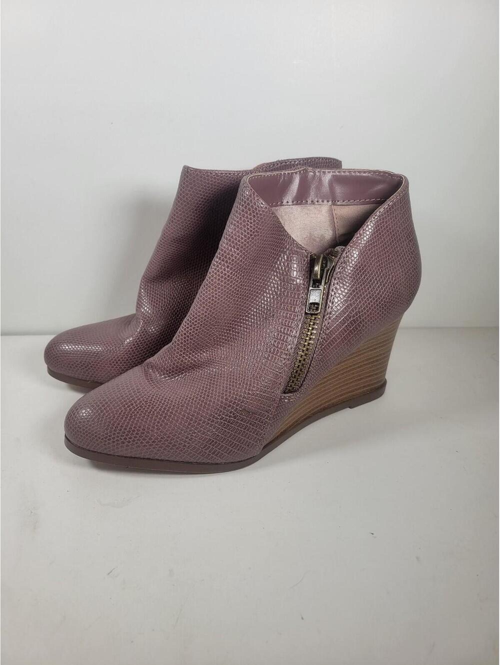 Journee Women's Glam Tru Comfort Foam Inside Zip Wedge Booties Size 6.5